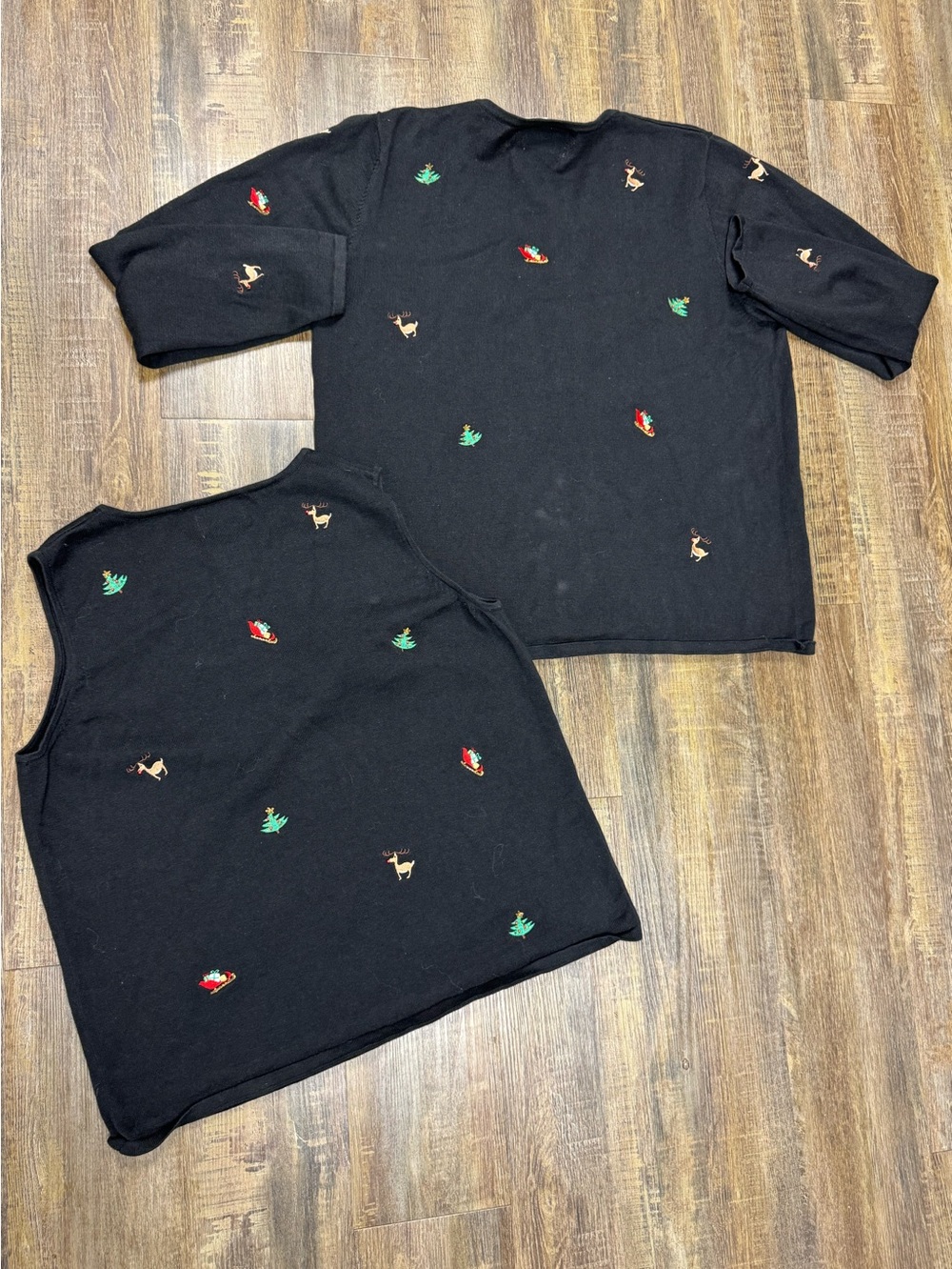 Quacker Factory Black Ladies Holiday Embroidered Cardigan Sweater And Tank Set L